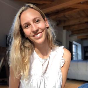 Meet your Posher, Elizabeth